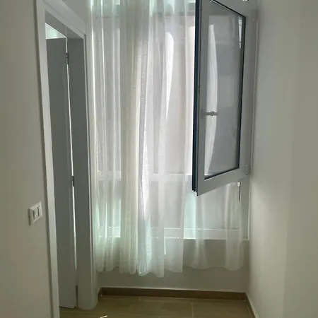 Ad