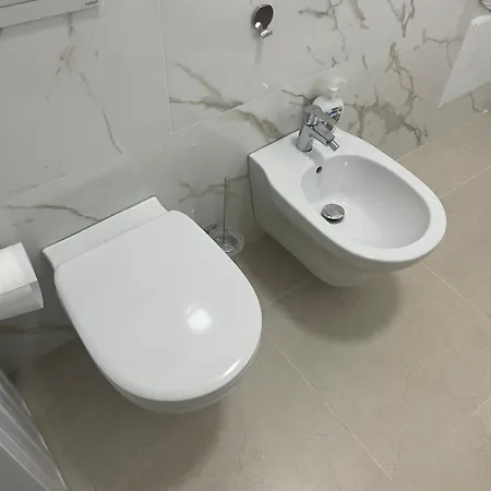 Ad Apartmán Vlorë